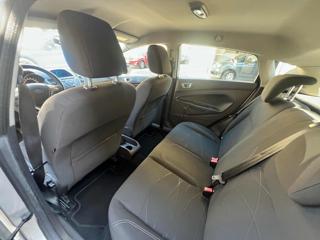 FORD Fiesta usata, con Specchietti laterali elettrici