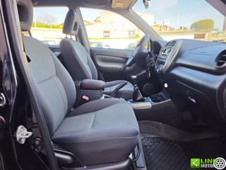 TOYOTA RAV 4 MY23 usata, con Immobilizzatore elettronico
