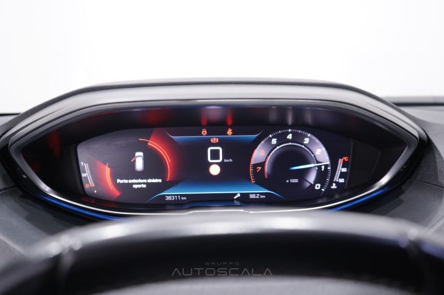 PEUGEOT 3008 usata, con Sistema di navigazione