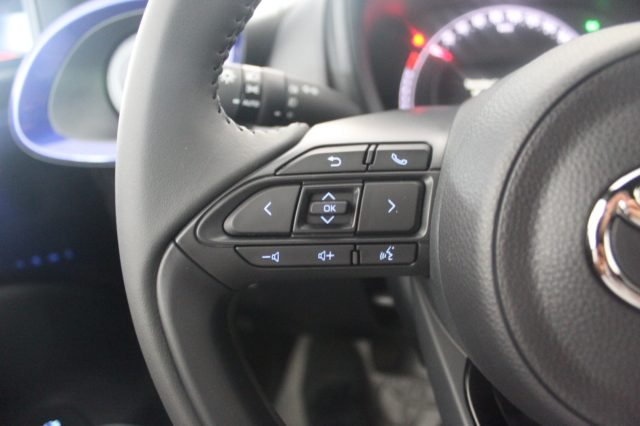 TOYOTA Aygo X usata, con Telecamera per parcheggio assistito