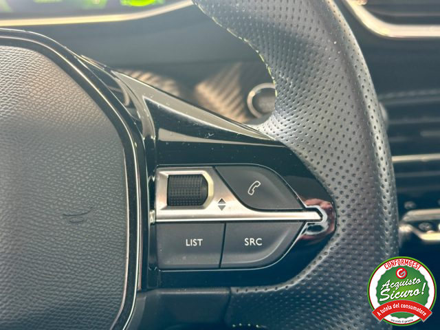 PEUGEOT 208 usata, con Touch screen