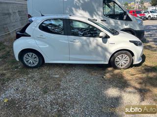 TOYOTA Yaris usata, con Cerchi in lega
