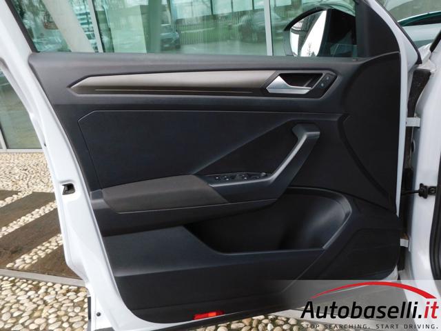 VOLKSWAGEN T-Roc usata, con Start/Stop Automatico
