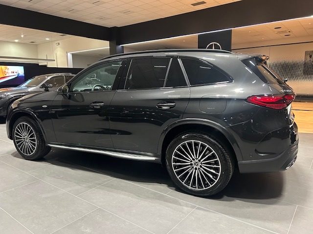 MERCEDES-BENZ GLC 300 usata, con Autoradio