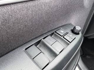 TOYOTA Yaris usata, con Cruise Control