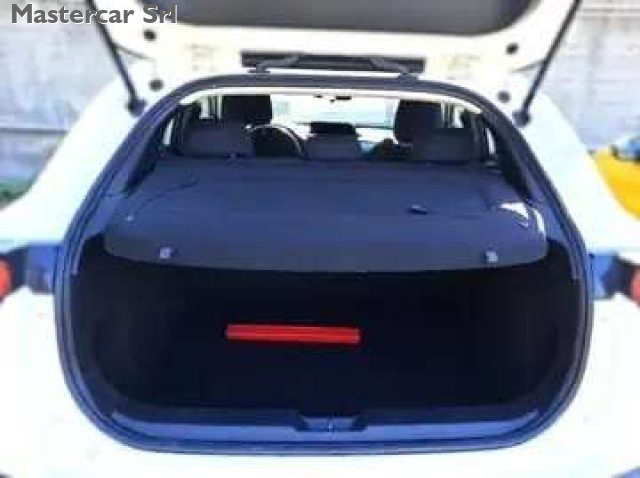 MAZDA CX-30 usata, con Autoradio