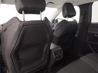PEUGEOT 3008 usata, con Leve al volante