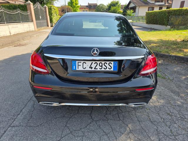 MERCEDES-BENZ E 220 usata, con Airbag Passeggero