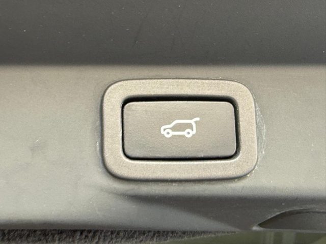 LAND ROVER Range Rover Sport usata, con Bluetooth