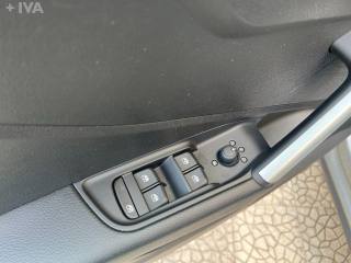AUDI Q2 usata 21