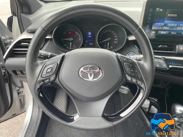TOYOTA C-HR usata, con Controllo automatico clima