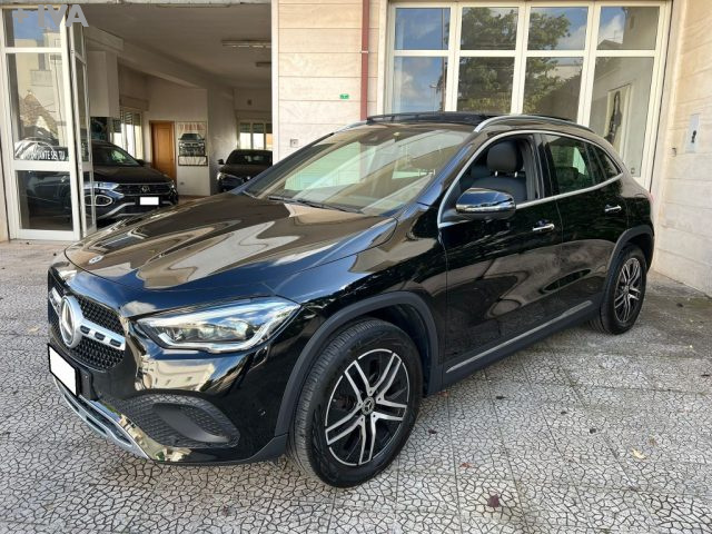 MERCEDES-BENZ GLA 200 usata 3
