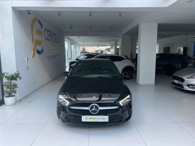 MERCEDES-BENZ A 180 usata, con Alzacristalli elettrici