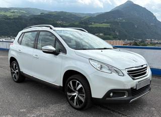 PEUGEOT 2008 usata, con Autoradio
