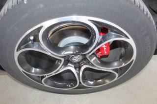 ALFA ROMEO Stelvio usata, con Servosterzo