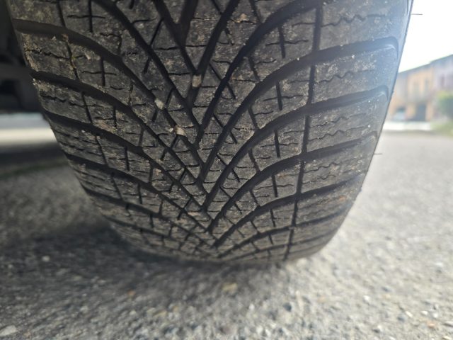 PEUGEOT 206 usata 64