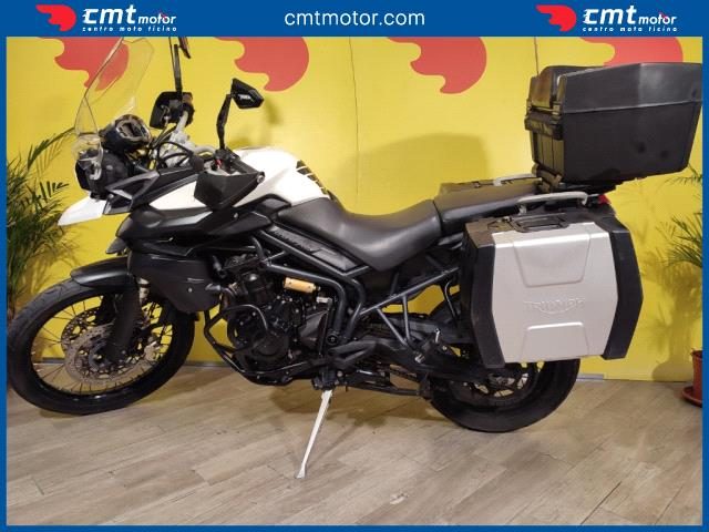 TRIUMPH Tiger 800 usata 2