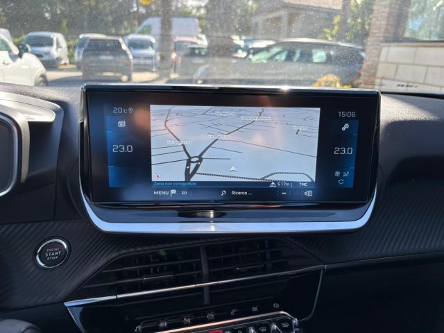 PEUGEOT 2008 usata, con Controllo automatico clima
