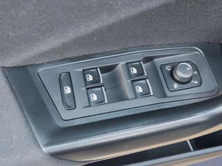 VOLKSWAGEN T-Roc usata, con Servosterzo