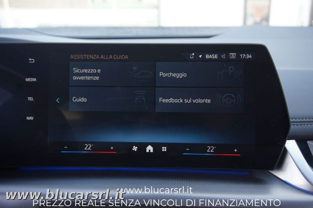 BMW 218 usata 19