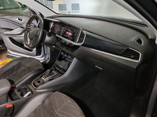 OPEL Grandland usata, con Specchietti laterali elettrici
