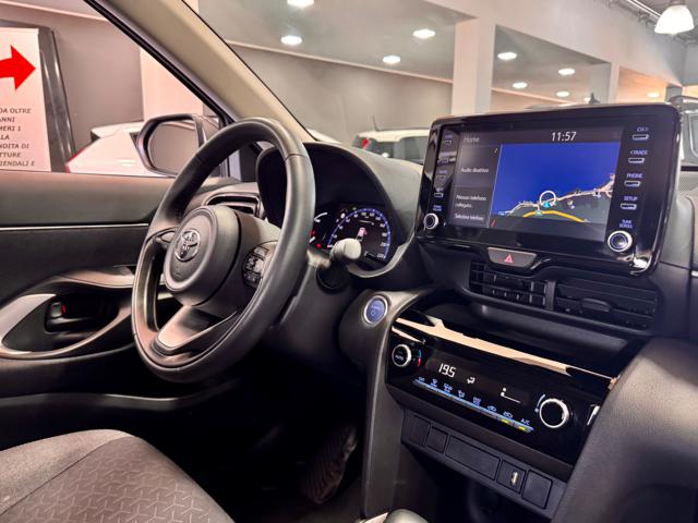 TOYOTA Yaris Cross usata, con Luci diurne LED