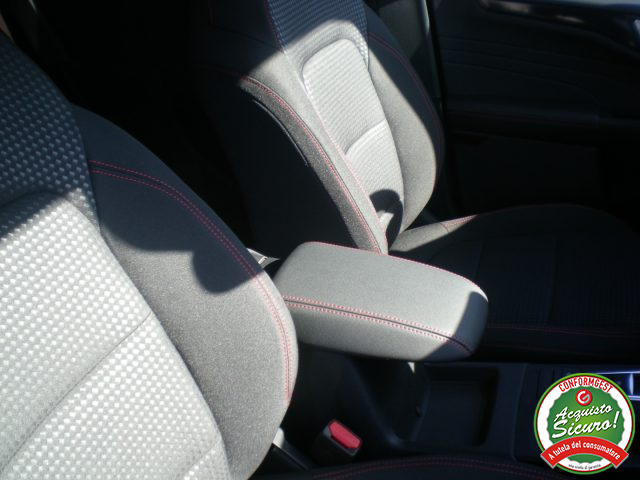FORD Kuga usata, con Fendinebbia