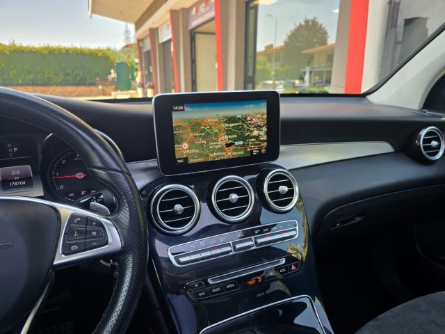 MERCEDES-BENZ GLC 220 usata, con Hill holder