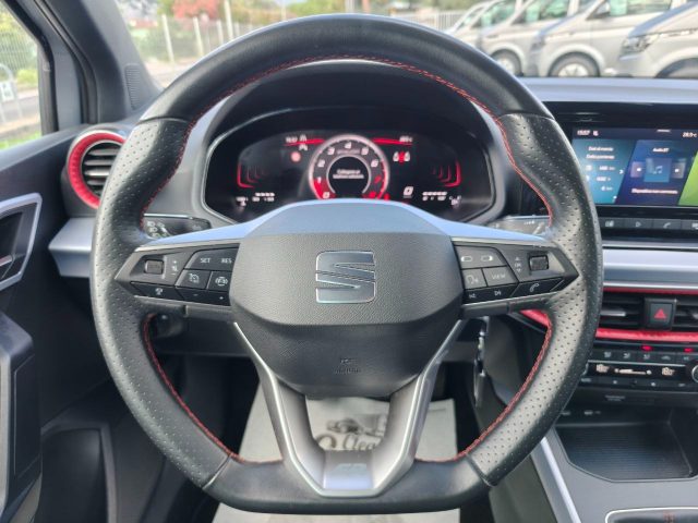 SEAT Arona usata, con Fari LED