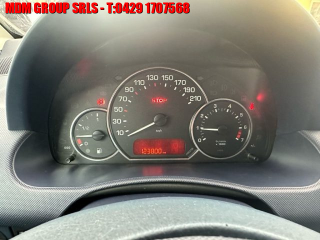PEUGEOT 1007 usata, con Vetri oscurati