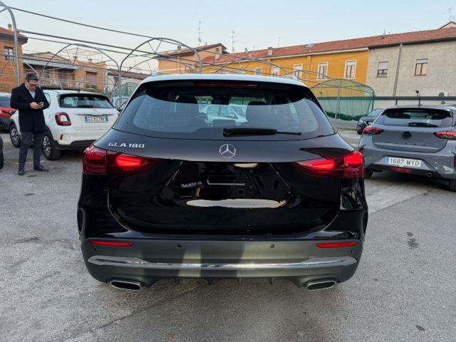 MERCEDES-BENZ GLA 180 usata, con Airbag Passeggero