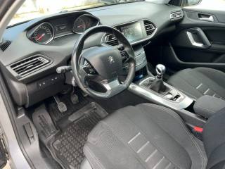 PEUGEOT 308 usata, con Controllo automatico clima