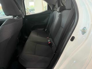 TOYOTA Yaris usata, con Bracciolo