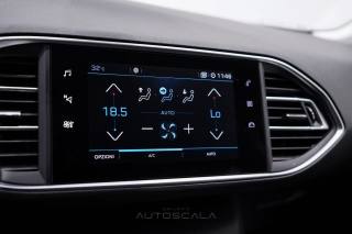 PEUGEOT 308 usata, con USB