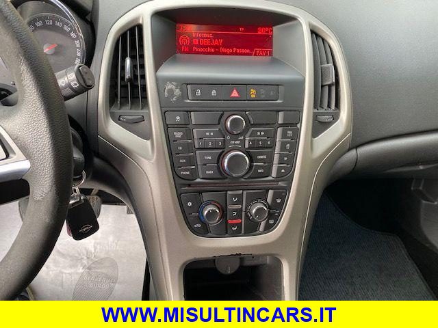 OPEL Astra usata, con Cruise Control