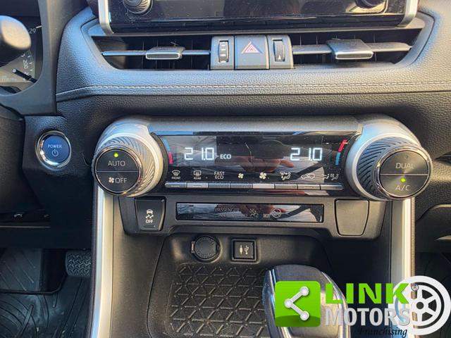 TOYOTA RAV 4 usata, con Volante in pelle
