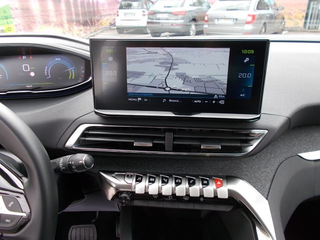 PEUGEOT 3008 usata, con Interni in pelle