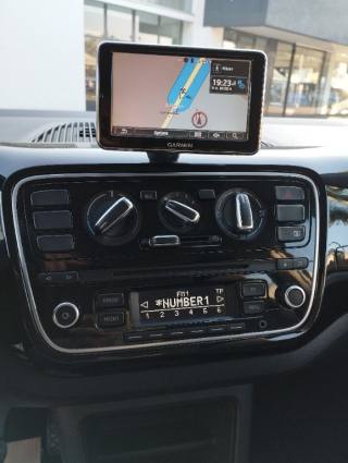 VOLKSWAGEN up! usata, con Fendinebbia
