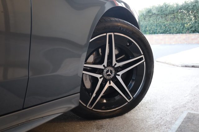 MERCEDES-BENZ C 300 usata 162