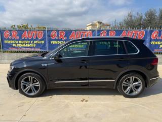 VOLKSWAGEN Tiguan usata, con Autoradio