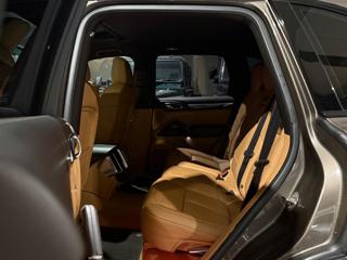 PORSCHE Cayenne usata, con Regolazione elettrica sedili
