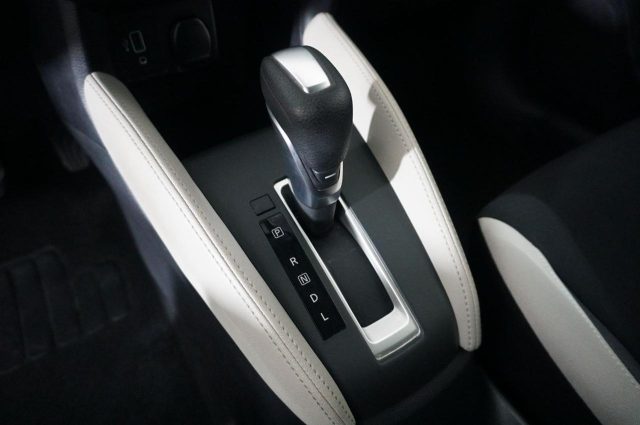NISSAN Micra usata, con Fendinebbia