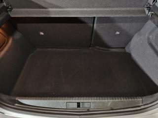 OPEL Corsa usata, con Park Distance Control