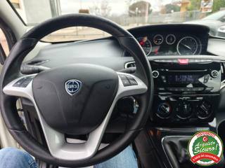 LANCIA Ypsilon usata, con Controllo trazione