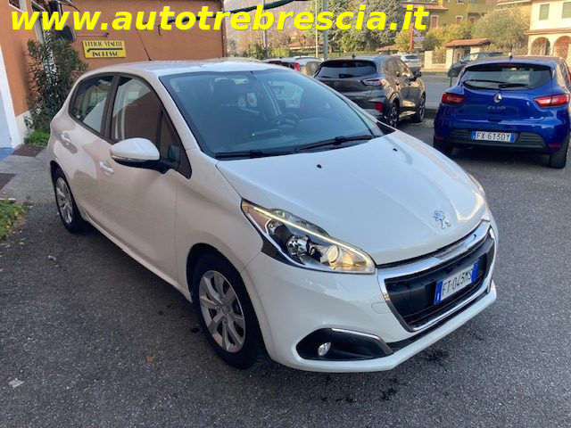 PEUGEOT 208 usata, con Autoradio