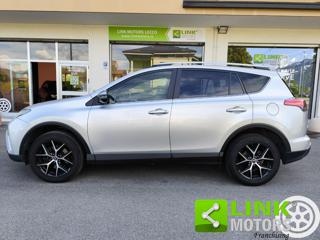 TOYOTA RAV 4 MY23 usata, con Controllo automatico clima