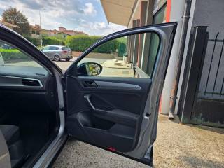 VOLKSWAGEN T-Roc usata 184