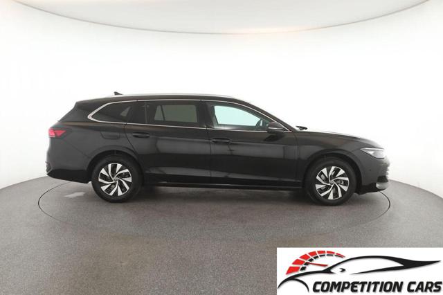 VOLKSWAGEN Passat usata, con Boardcomputer