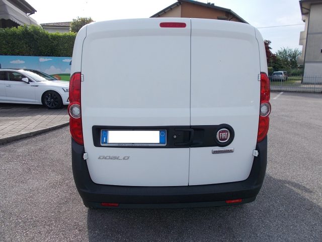 FIAT Doblo usata, con Autoradio