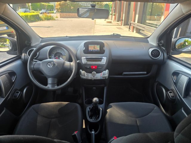 TOYOTA Aygo usata, con Alzacristalli elettrici